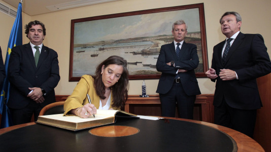 Reunión extraordinaria de autoridades para aprobar la licitación del Máster Plan para Coruña Marítima (24)