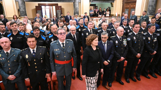 Un momento de la celebración en el Ayuntamiento del Día de la Policía Local (30)