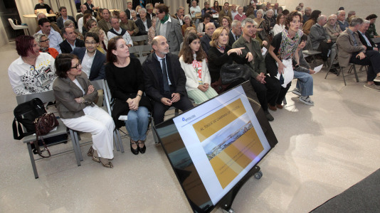 Presentación del libro Al Toque de Campana de Oración en el Espacio Avenida (8)
