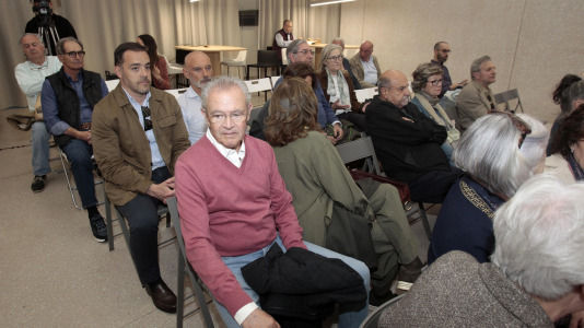 Presentación del libro Al Toque de Campana de Oración en el Espacio Avenida (3)