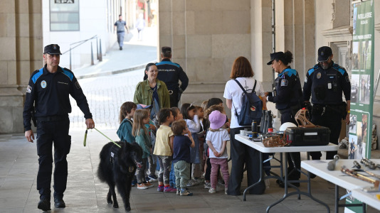Un momento de la celebración en el Ayuntamiento del Día de la Policía Local (21)