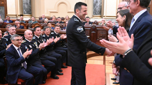 Un momento de la celebración en el Ayuntamiento del Día de la Policía Local (14)