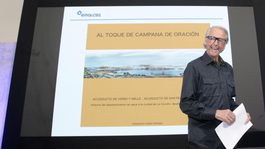 Presentación del libro Al Toque de Campana de Oración en el Espacio Avenida (6)