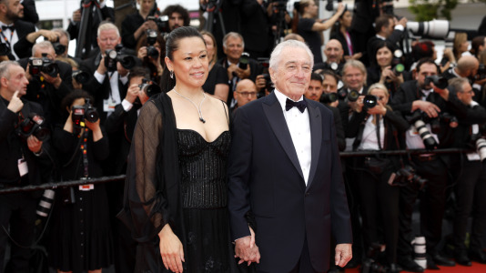 Robert De Niro y Tiffany Chen