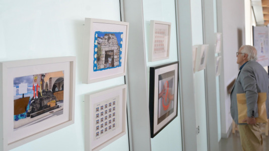 El centro Ágora estrena una nueva exposición organizada por la Sociedad Filatélica de A Coruña (9)