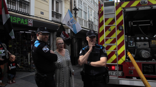 Así quedó por dentro el edificio okupado que ardió en la calle de la Barrera de A Coruña @ Quintana (13)