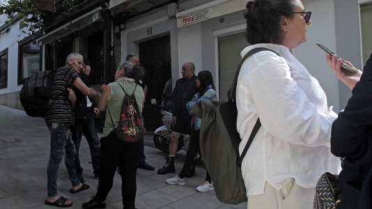 Así quedó por dentro el edificio okupado que ardió en la calle de la Barrera de A Coruña @ Quintana (12)