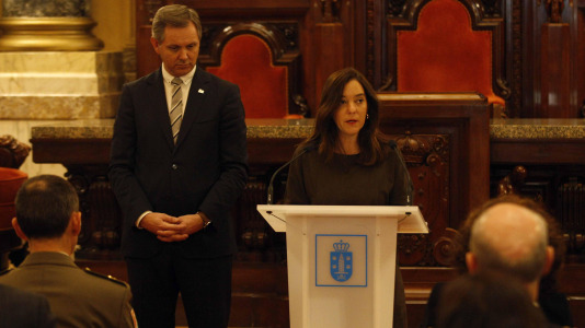 Medallas Acto de la Constitución en María Pita Miñones e Inés Rey @Quintana (3)