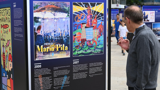 Exposición 'As Festas de María Pita a través dos seus carteis' FOTO Pedro Puig (8)