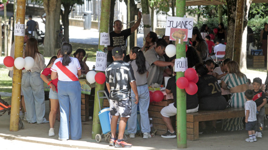 La comunidad peruana de A Coruña celebra su día nacional. FOTO Quintana (32)