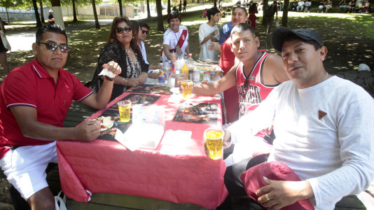 La comunidad peruana de A Coruña celebra su día nacional. FOTO Quintana (21)