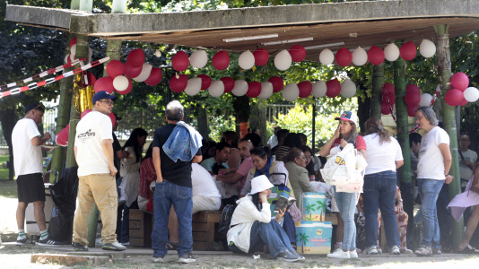 La comunidad peruana de A Coruña celebra su día nacional. FOTO Quintana (18)