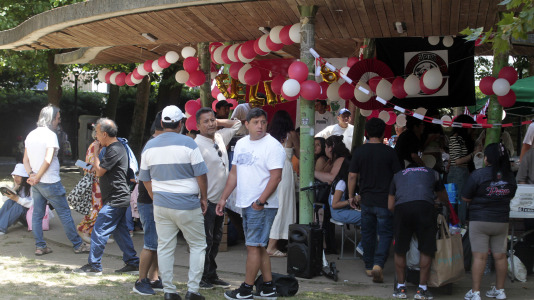 La comunidad peruana de A Coruña celebra su día nacional. FOTO Quintana (16)