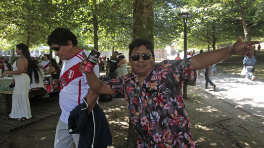 La comunidad peruana de A Coruña celebra su día nacional. FOTO Quintana (12)