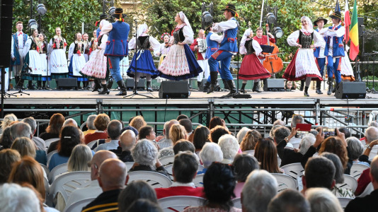Festival Internacional de Folclore en Plaza de España FOTO Pedro Puig (7)