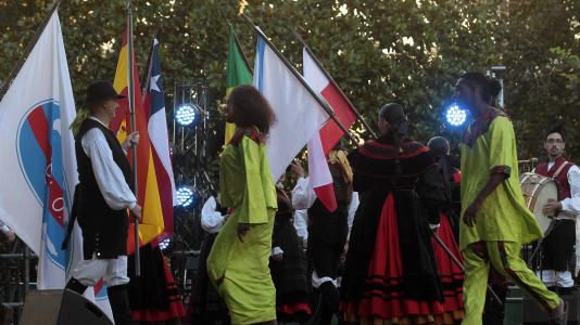 Festival Internacional de Folclore en la Plaza de España FOTO Quintana (19)
