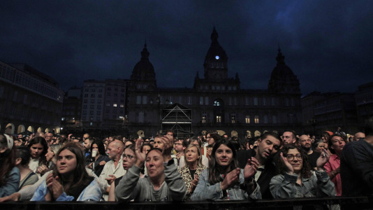 Concierto de Baiuca en las fiestas de María Pita FOTO Quintana (6)