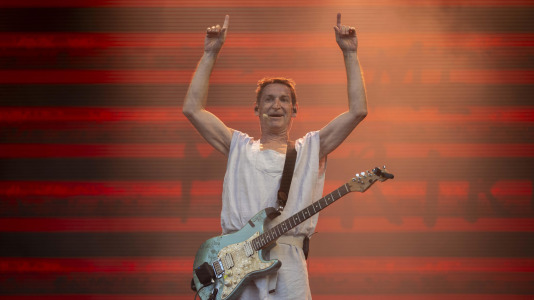 Albert Pla, durante su actuación de anoche en María Pita @carlota blanco (19)