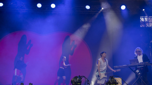 Albert Pla, durante su actuación de anoche en María Pita @carlota blanco (1)