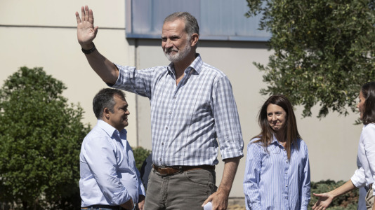 Los reyes visitan el Centro de Coordinación del Distrito Forestal XIV de Verín (Ourense) FOTO EFE Brais Lorenzo (11)