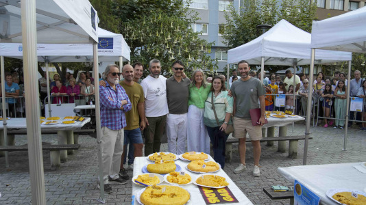 Concurso de tortillas en O Castrillón. FOTOS Carlota Blanco (12)