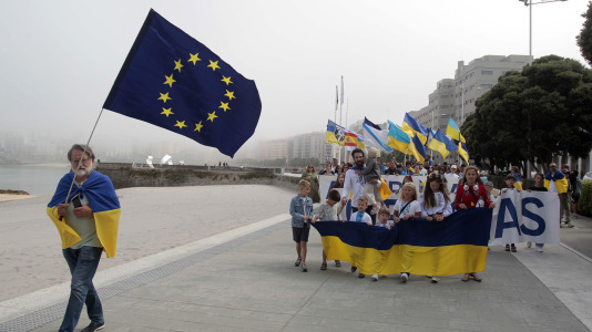 Marcha para celebrar el Día de Independencia de Ucrania. FOTOS Quintana (2)