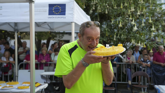 Concurso de tortillas en O Castrillón. FOTOS Carlota Blanco (18)