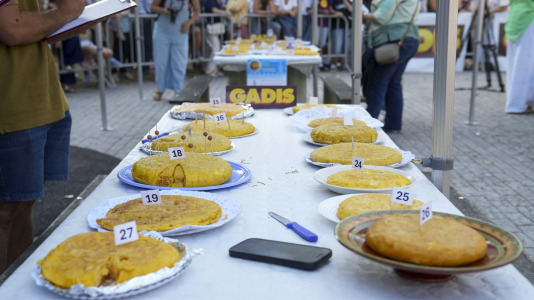 Concurso de tortillas en O Castrillón. FOTOS Carlota Blanco (9)