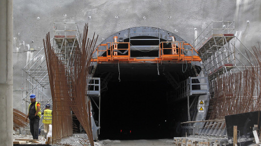 Las imágenes de la excavación de los tres túneles del acceso ferroviario FOTO Quintana (15)