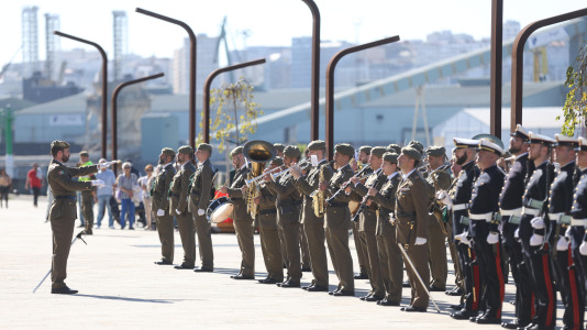 El izado solemne de bandera en A Coruña