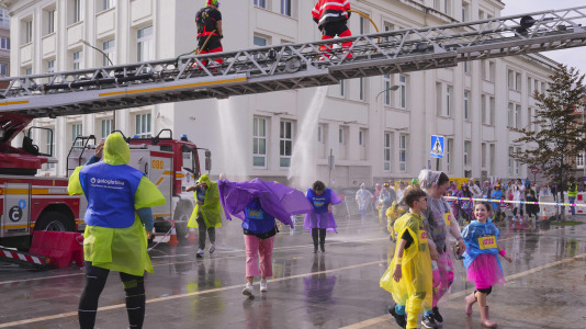 Búscate en nuestra galería de la carrera Enki
