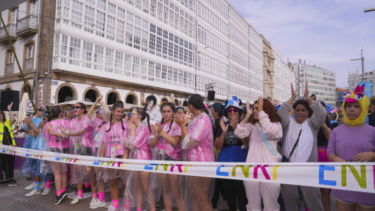 Búscate en nuestra galería de la carrera Enki