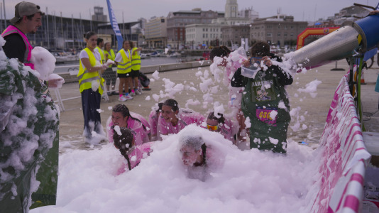 Búscate en nuestra galería de la carrera Enki