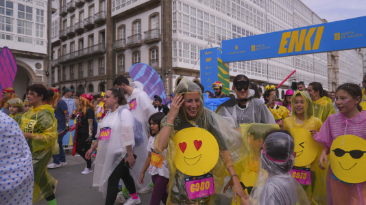 Búscate en nuestra galería de la carrera Enki