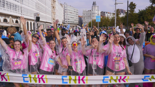 Búscate en nuestra galería de la carrera Enki