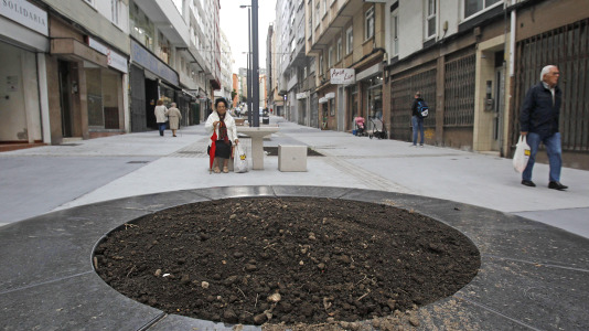 La ronda peatonal presenta su decoración