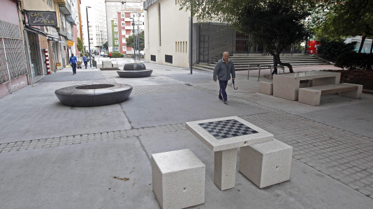La ronda peatonal presenta su decoración