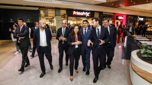 Este jueves por la tarde se ha inaugurado la nueva reforma en el centro comercial coruñés