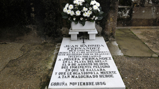 Tumba del niño Juanito
