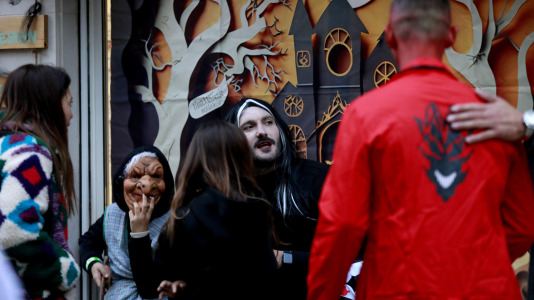 Gran día del terror con personajes horripilantes en A Barcala    (3)