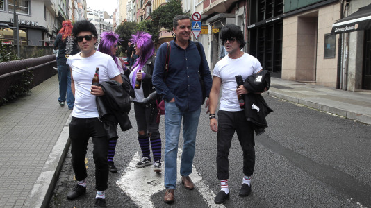 Más de 500 personas para soplar las velas en el Chaflán (24)