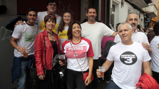 Más de 500 personas para soplar las velas en el Chaflán (14)