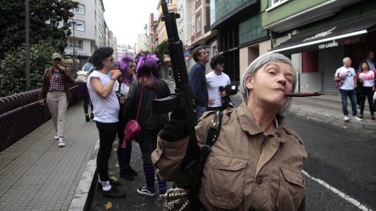 Más de 500 personas para soplar las velas en el Chaflán (25)