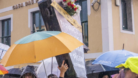 El Concello cerró los recintos por falta de seguridad y mantenimiento