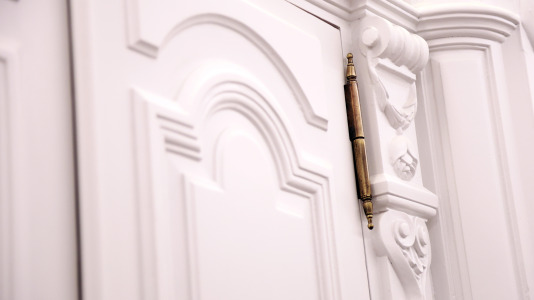 Mientras que el segundo piso del número 4 de Payo Gómez, donde Picasso tenía su vivienda, se ha mantenido intacto, el resto de la casa se ha sometido a una profunda remodelación