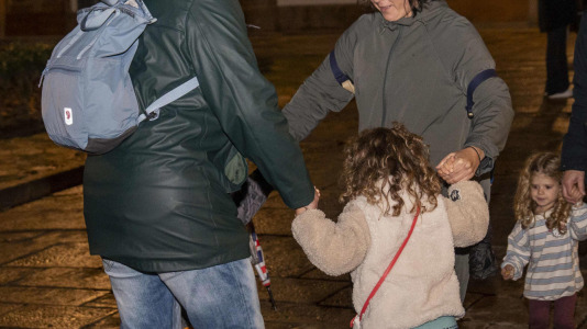 Los vecinos de la Ciudad Vieja celebran su magosto en la plaza de Azcárraga