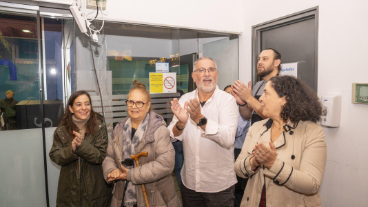 Los placeros protagonizaron el tradicional encendido de las luces del mercado