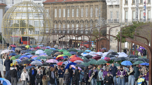 Centos de persoas conmemoran o Día Internacional da Discapacidade