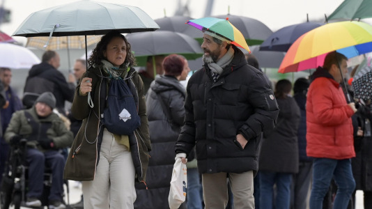 Centos de persoas conmemoran o Día Internacional da Discapacidade