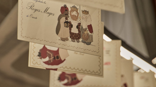 Así es por dentro la tienda pop up navideña de Zara en A Coruña